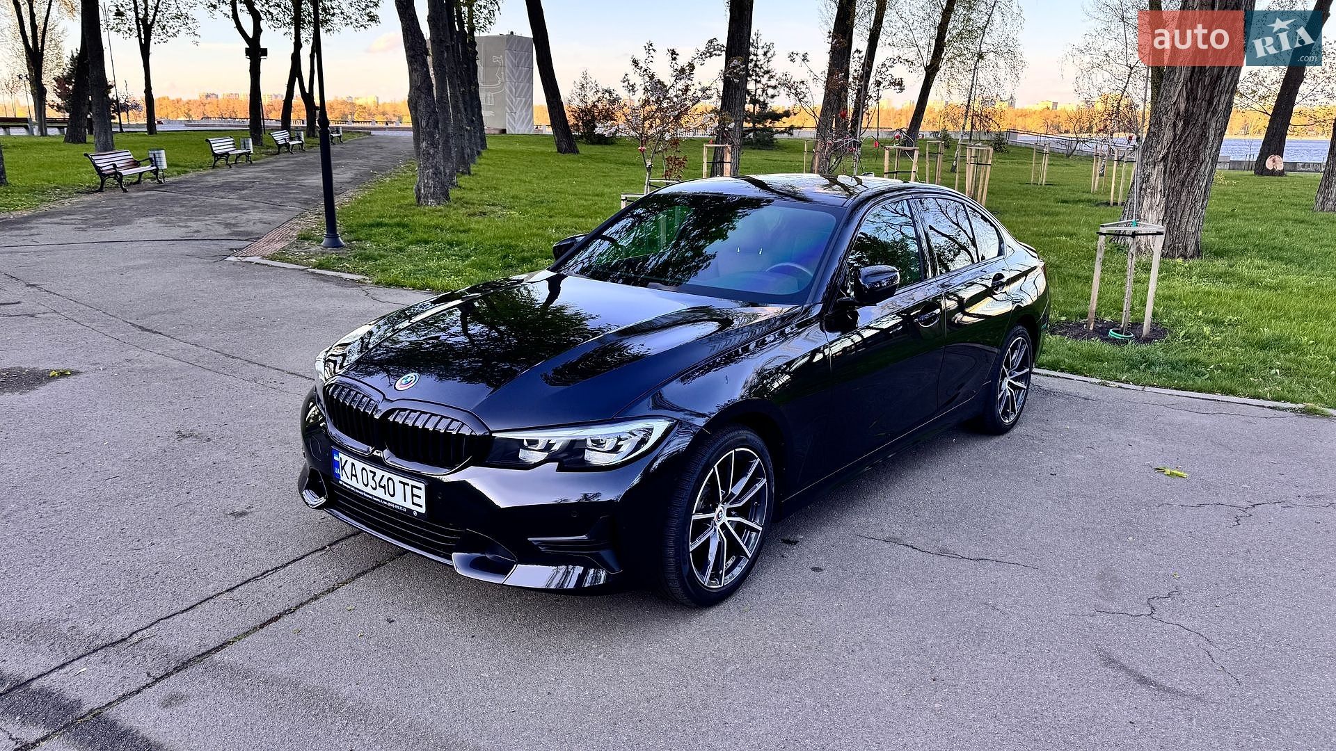 BMW 3 Series 2022 VIN WBA5V380608C53712 фото оголошення 7 з 34