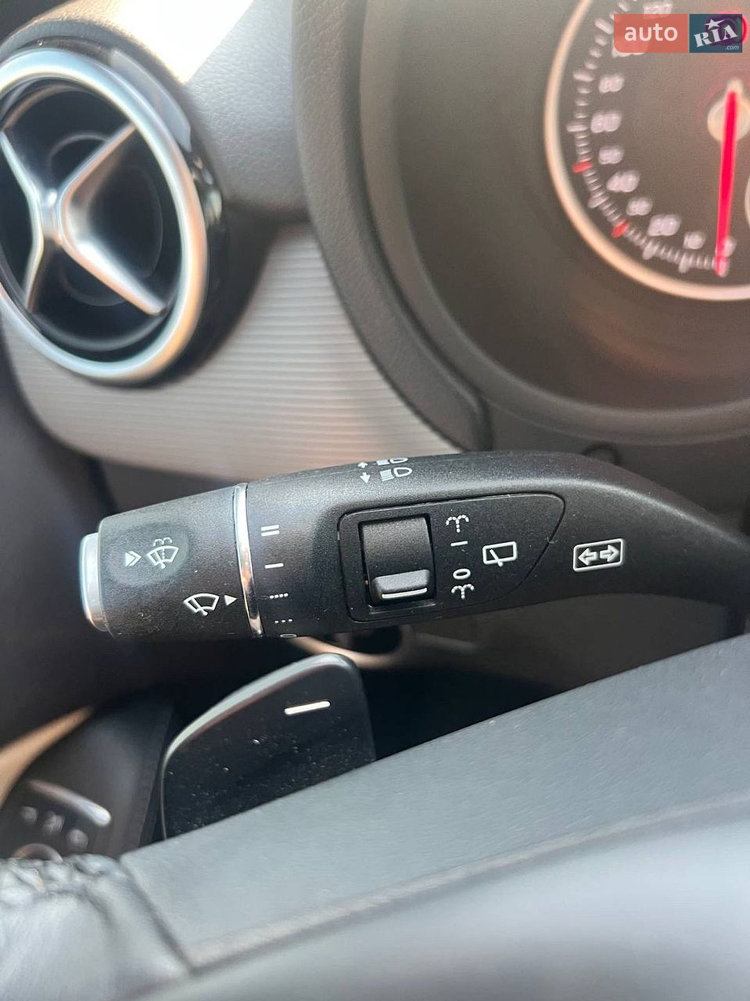 Mercedes-Benz B-Class 2016 VIN WDDMH0JB8HN172890 фото оголошення 31 з 42