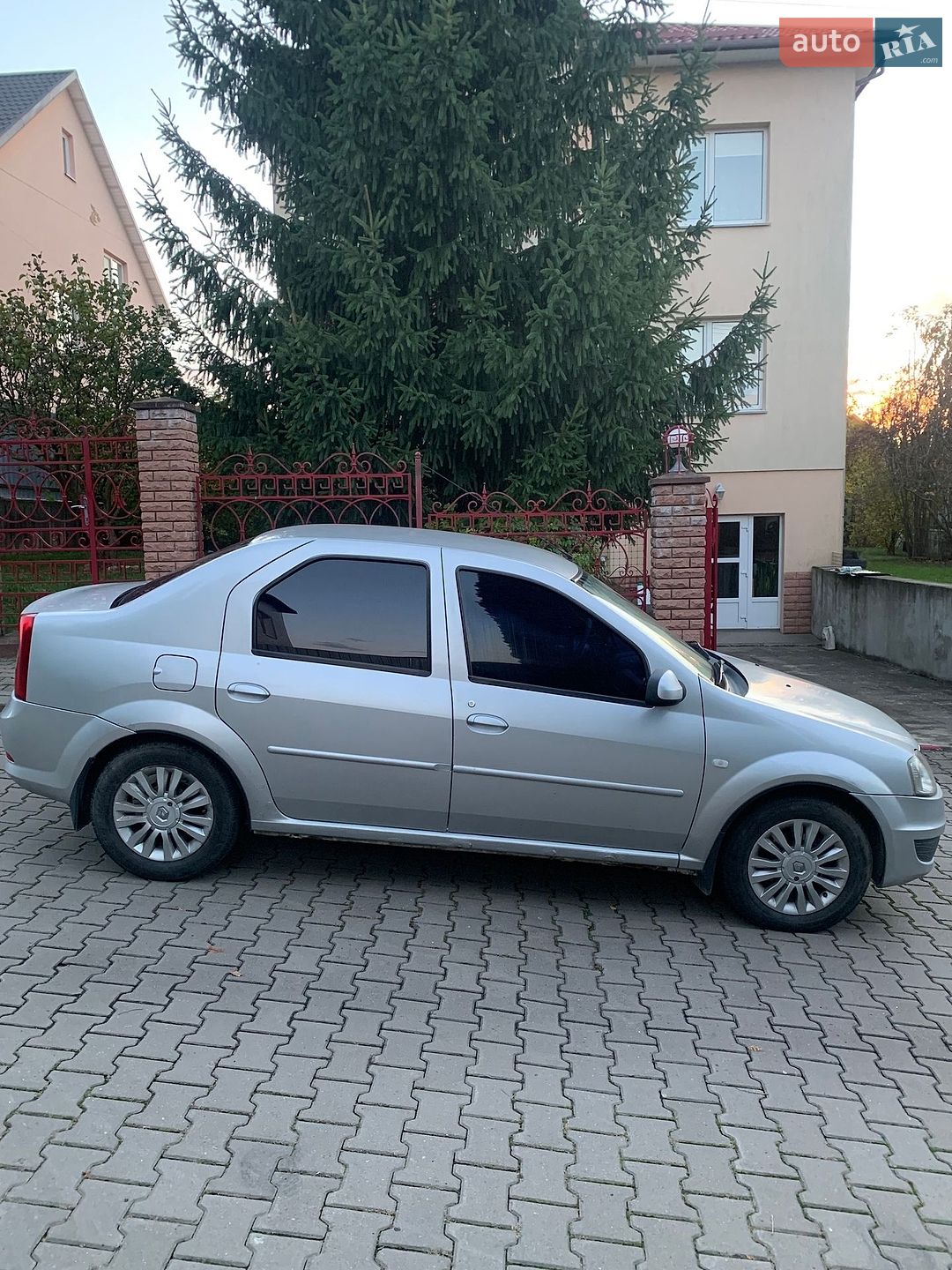 Renault Logan 2011 VIN X7LLSRB1HBH449123 фото оголошення 4 з 4