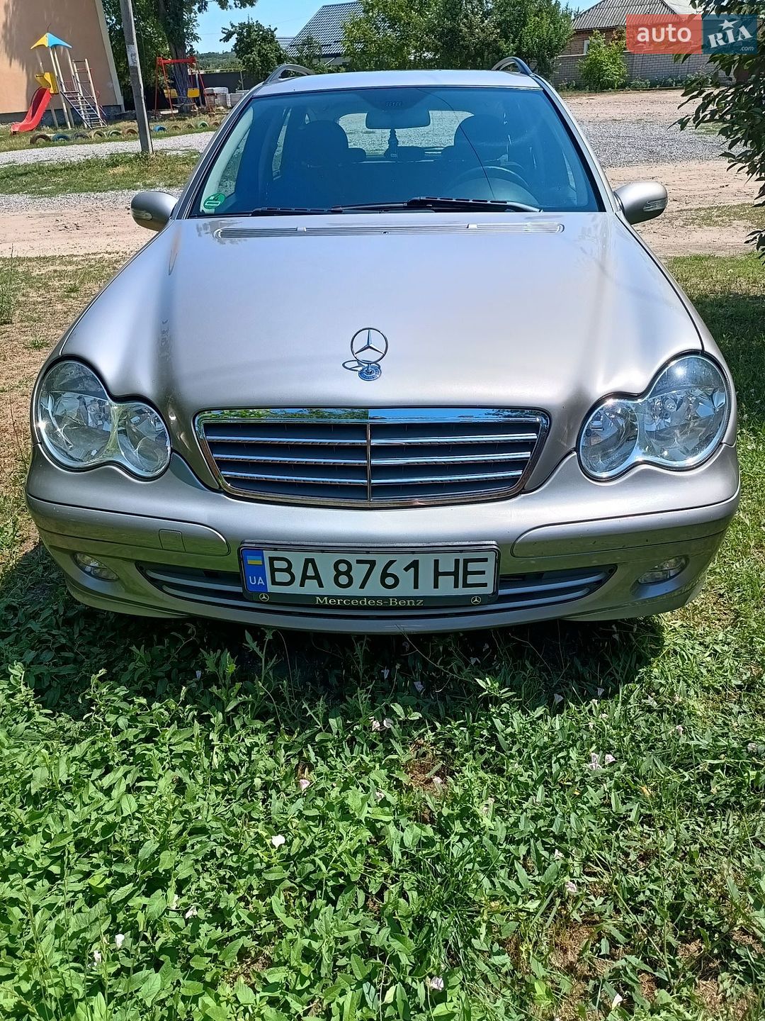 Mercedes-Benz C-Class 2004 VIN WDB2032461F667136 фото оголошення 2 з 39