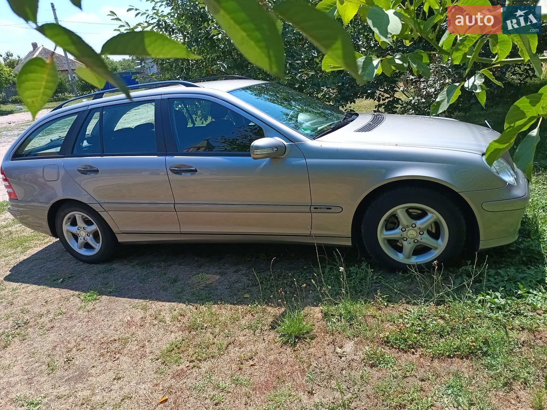 Mercedes-Benz C-Class 2004 VIN WDB2032461F667136 фото оголошення 4 з 39