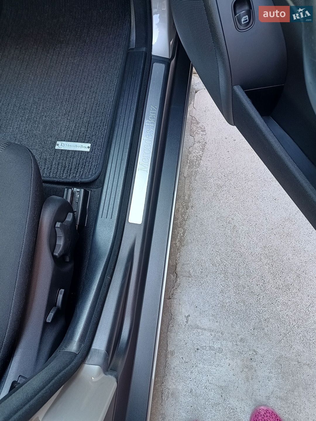 Mercedes-Benz C-Class 2004 VIN WDB2032461F667136 фото оголошення 25 з 39