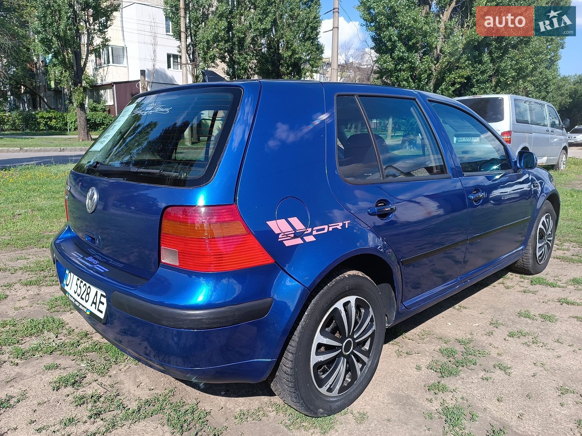Volkswagen Golf 2000 VIN WVWZZZ1JZYW511499 фото оголошення 3 з 9