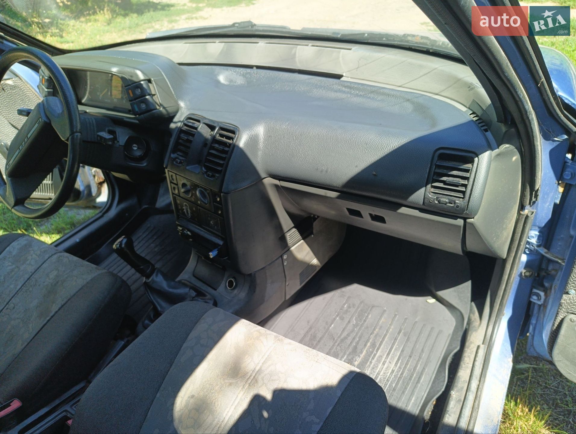 ВАЗ / Lada 2110 2000 VIN XTA211000Y0212009 фото оголошення 12 з 14