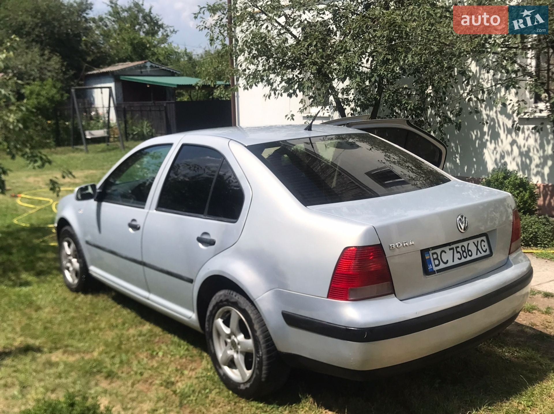 Volkswagen Bora 2000 VIN WVWZZZ1JZYW669070 фото оголошення 3 з 8