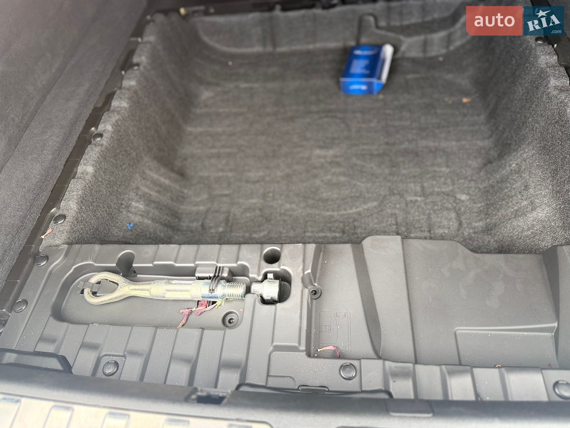 BMW X6 2024 VIN WBA11EY0509X44818 фото оголошення 27 з 44