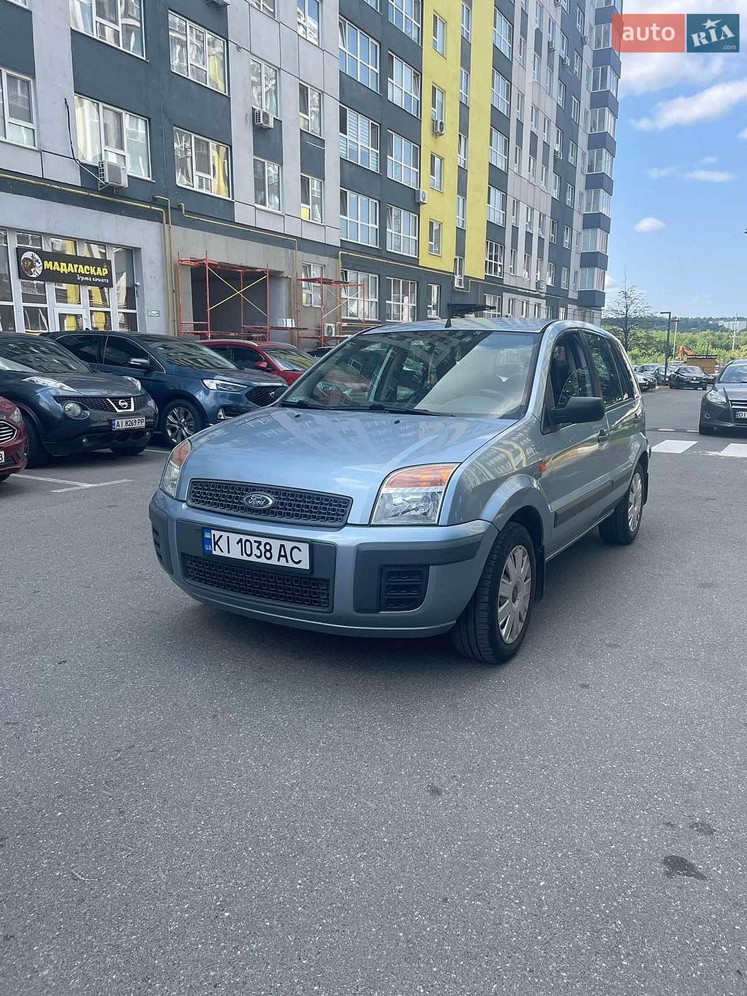 Ford Fusion 2008 VIN WF0UXXGAJU8R22900 фото оголошення 3 з 15