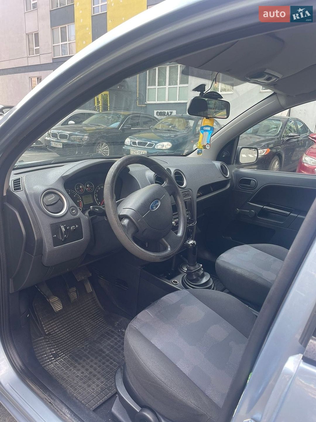Ford Fusion 2008 VIN WF0UXXGAJU8R22900 фото оголошення 9 з 15