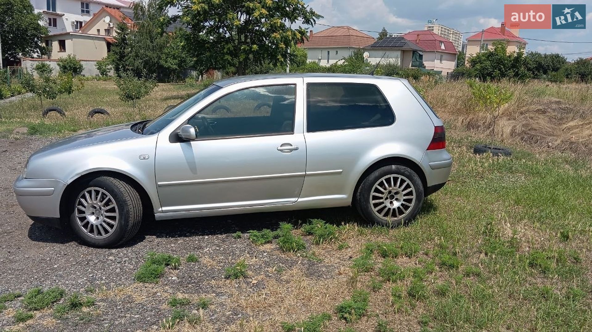 Volkswagen Golf 2001 VIN WVWZZZ1JZ1W701673 фото оголошення 2 з 8
