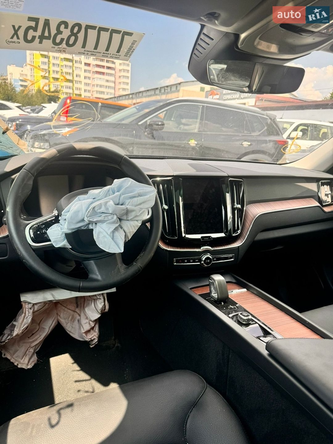 Volvo Xc60 2024 VIN YV4L12RL7R1879777 фото оголошення 4 з 16