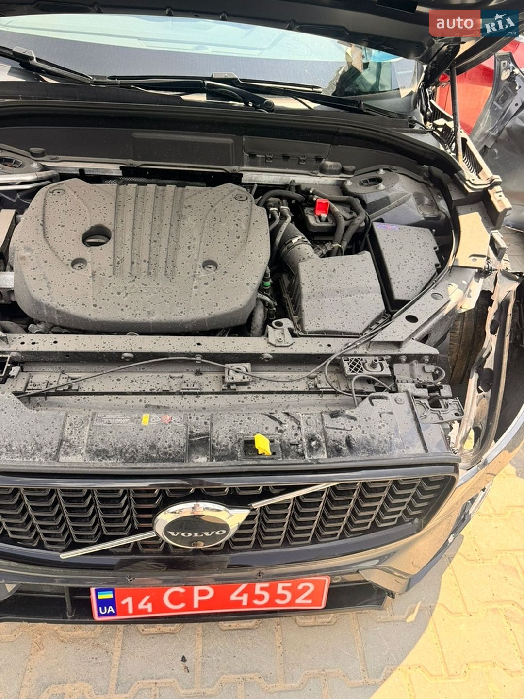Volvo Xc60 2024 VIN YV4L12RL7R1879777 фото оголошення 10 з 16