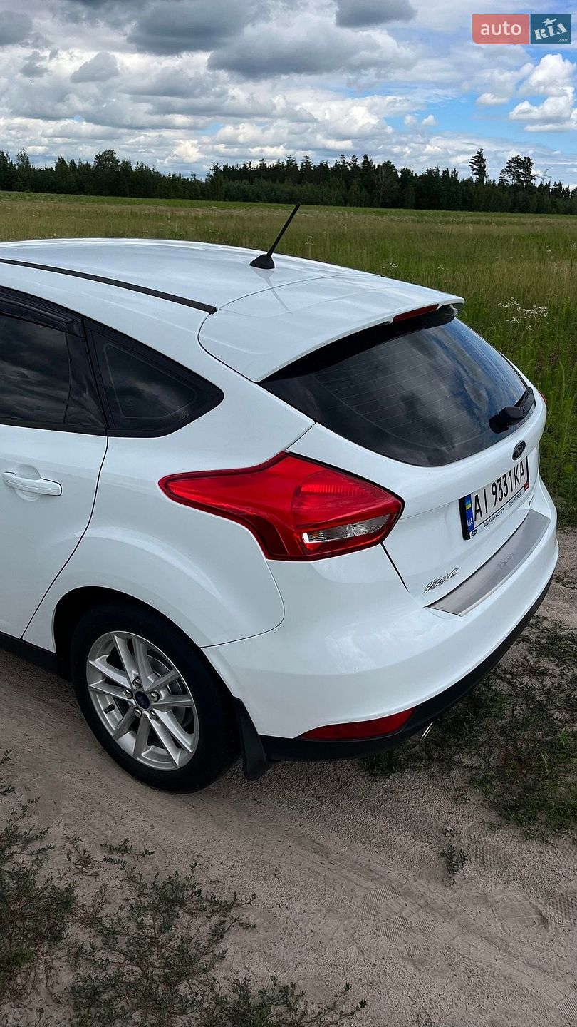 Ford Focus 2017 VIN WF05XXGCC5HB38030 фото оголошення 12 з 162