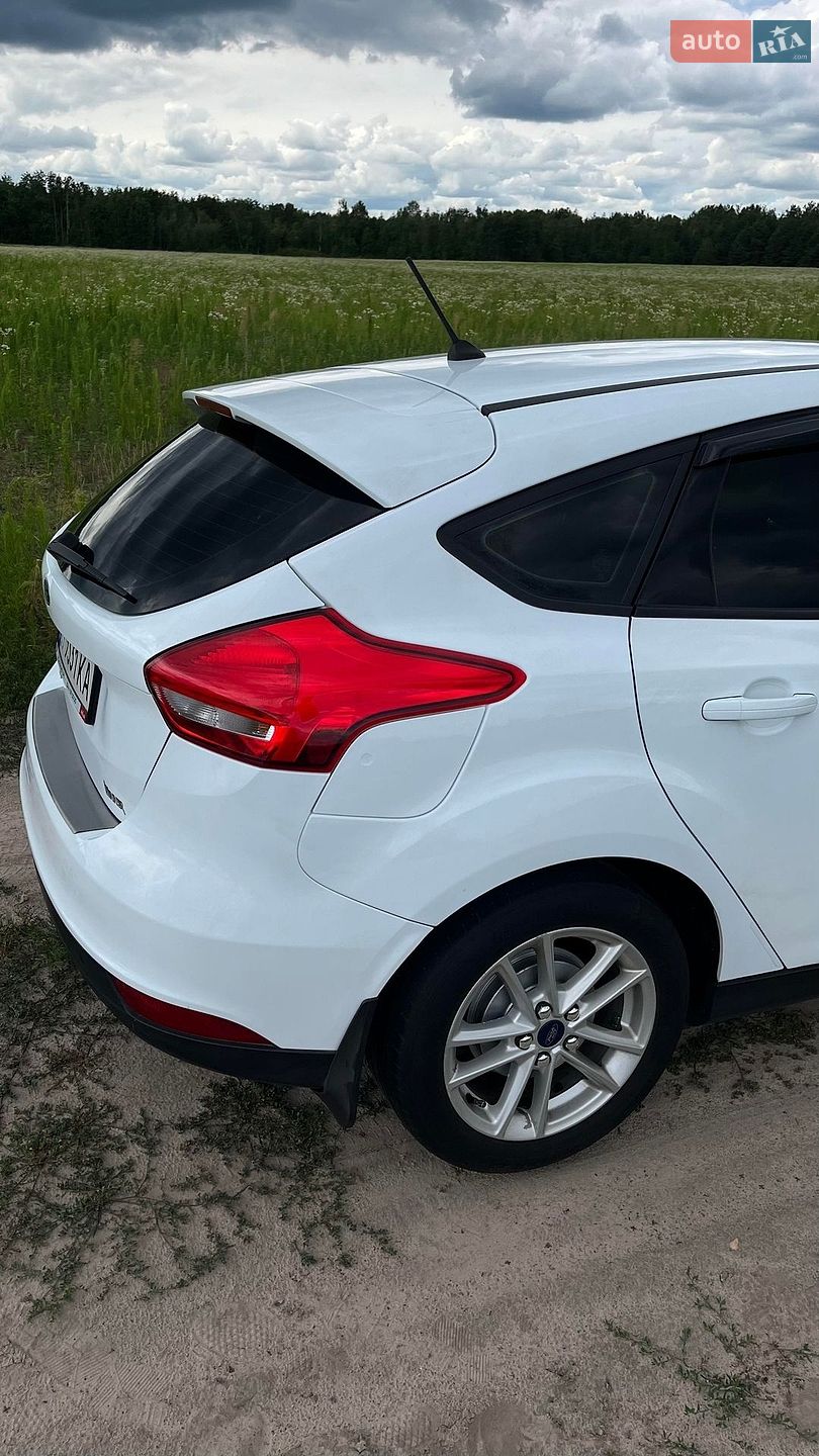 Ford Focus 2017 VIN WF05XXGCC5HB38030 фото оголошення 18 з 162