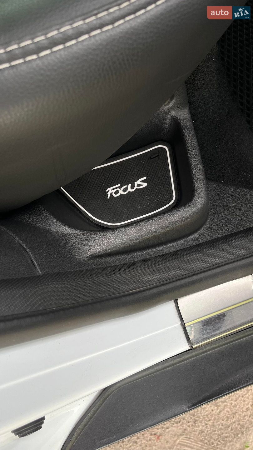 Ford Focus 2017 VIN WF05XXGCC5HB38030 фото оголошення 108 з 162