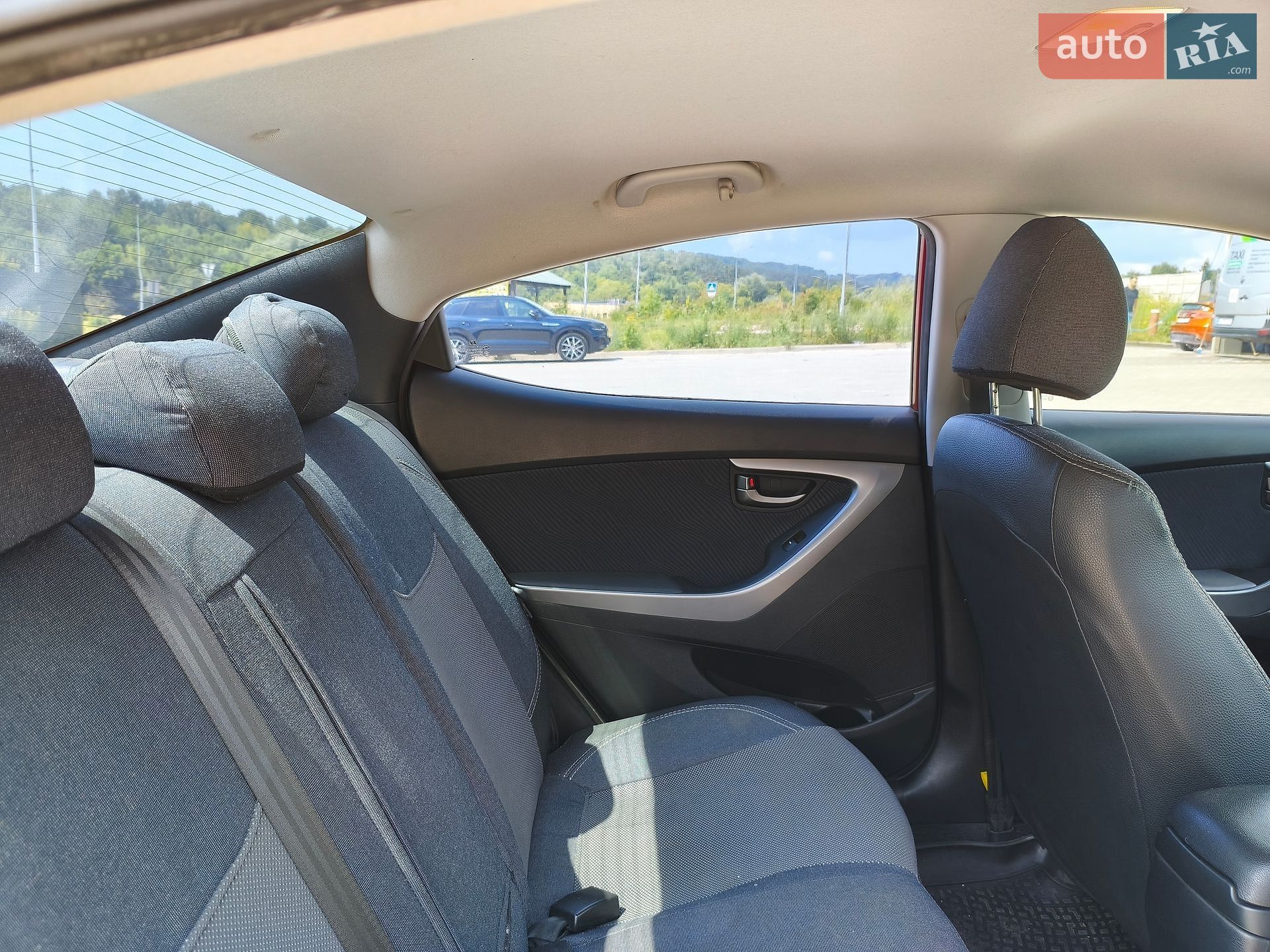 Hyundai Elantra 2013 VIN KMHDH41EBDU699726 фото оголошення 72 з 116