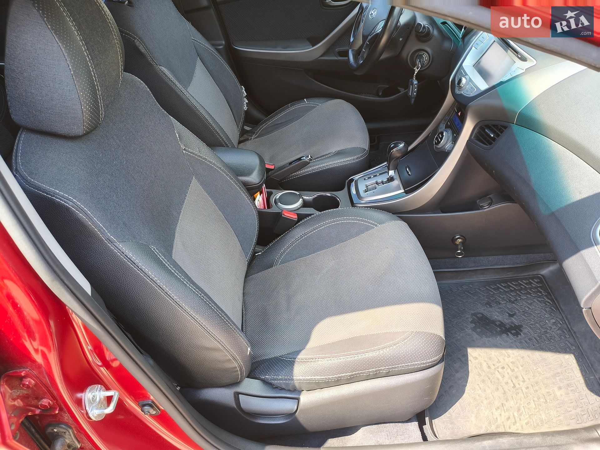 Hyundai Elantra 2013 VIN KMHDH41EBDU699726 фото оголошення 81 з 116