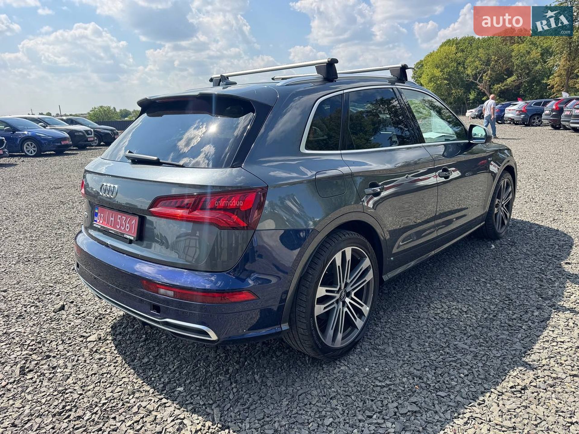 Audi SQ5 2017 VIN WA1C4AFY5J2014920 фото оголошення 4 з 36