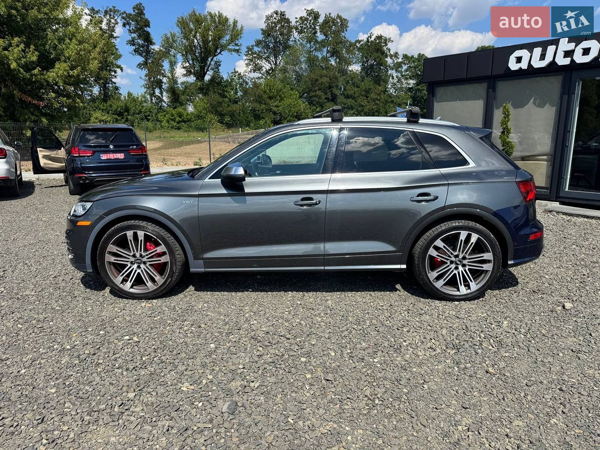 Audi SQ5 2017 VIN WA1C4AFY5J2014920 фото оголошення 7 з 36