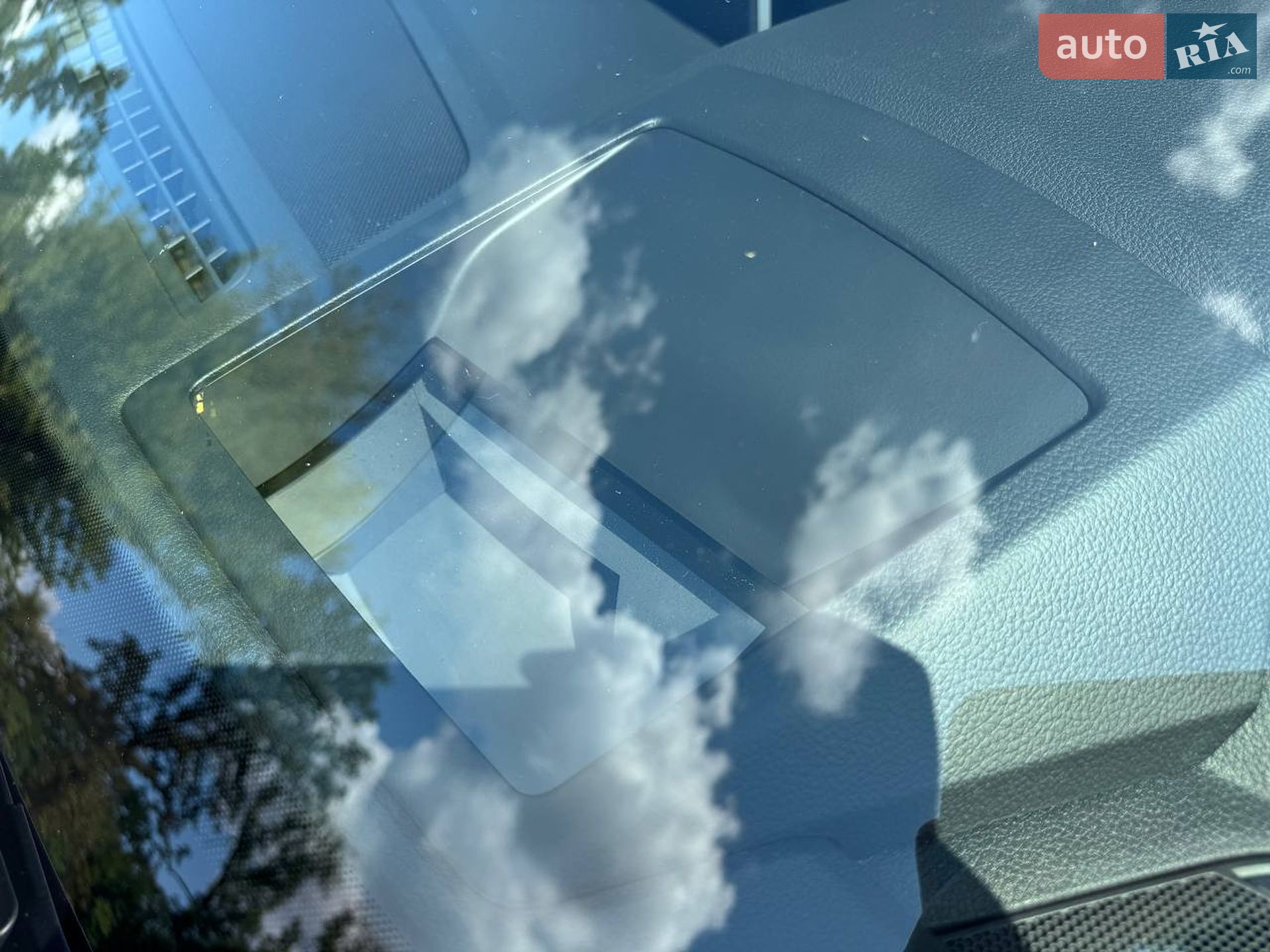 Audi SQ5 2017 VIN WA1C4AFY5J2014920 фото оголошення 25 з 36