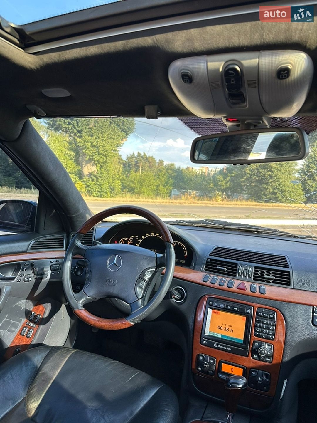 Mercedes-Benz S-Class 1999 VIN WDBNG70J1YA026596 фото оголошення 19 з 32