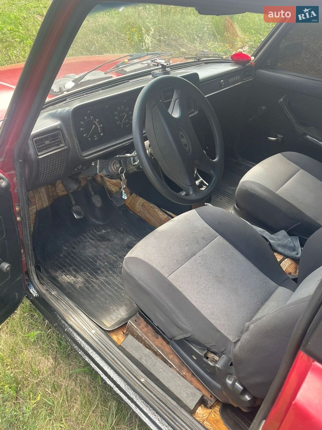 ВАЗ / Lada 2107 1995 VIN XTA210700S0927244 фото оголошення 5 з 8