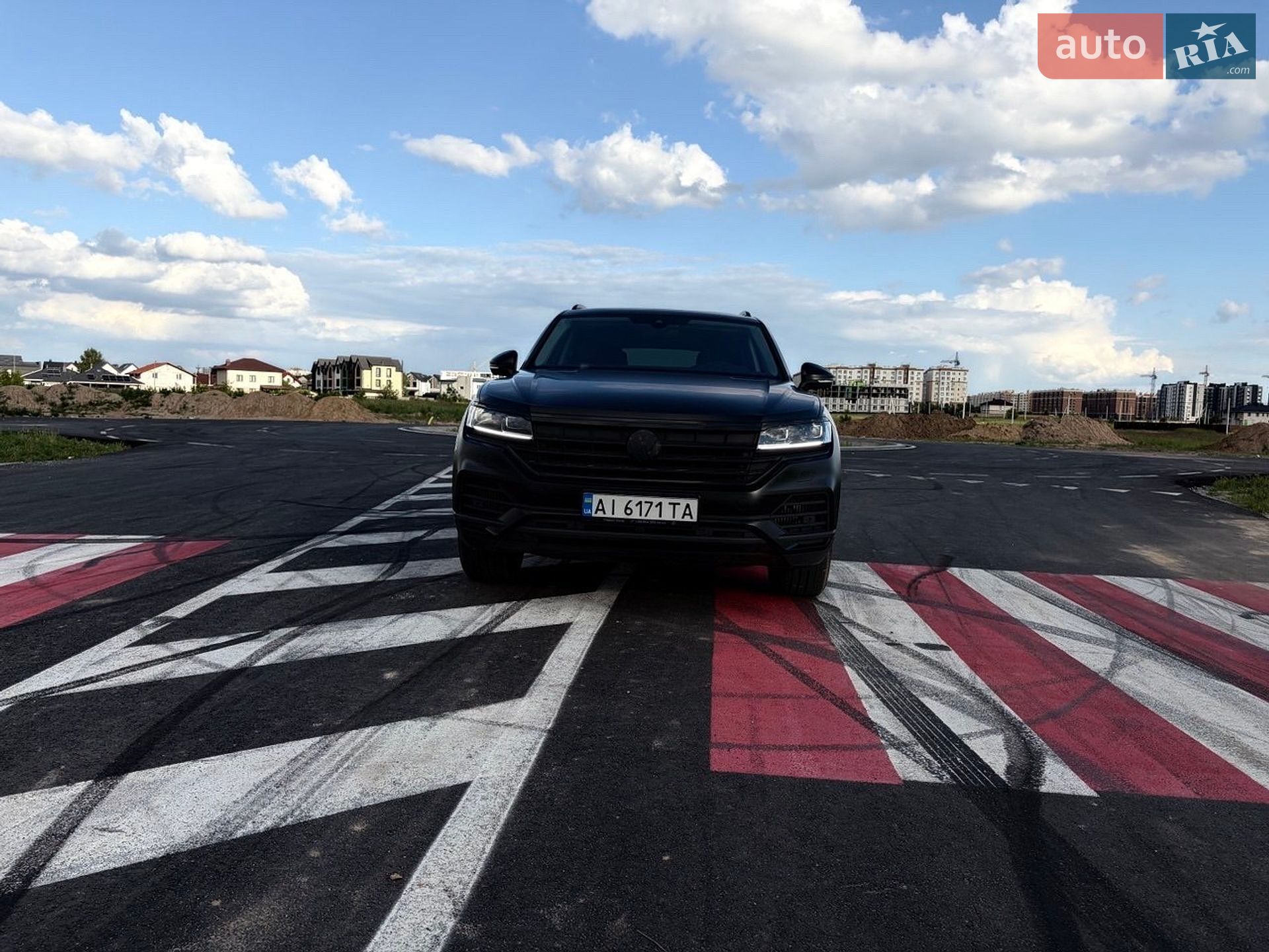 Volkswagen Touareg 2024 VIN WVGZZZCR7SD001262 фото оголошення 5 з 30