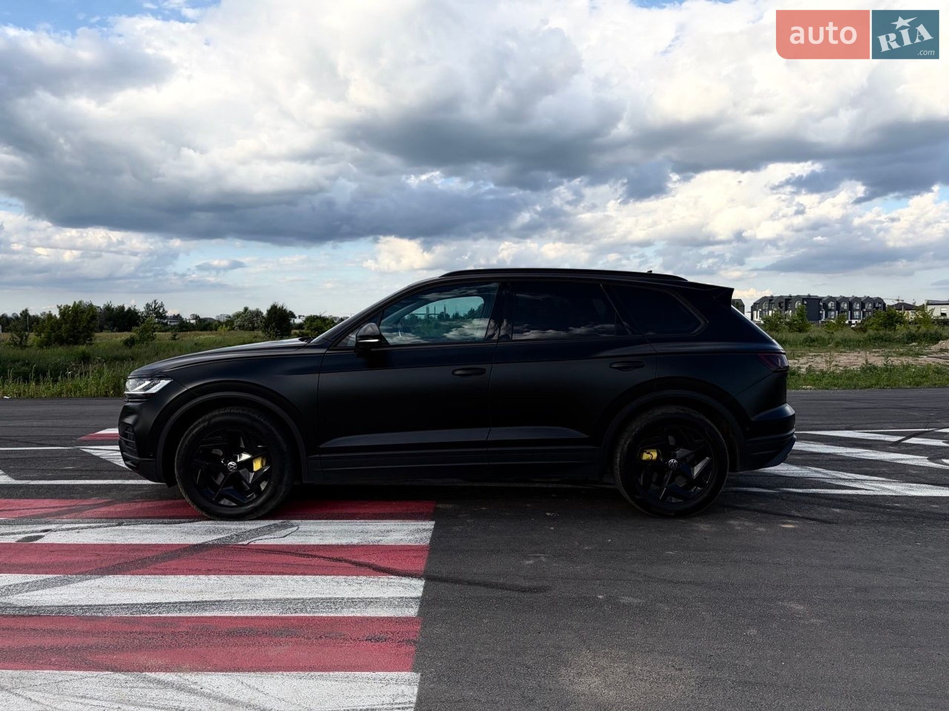 Volkswagen Touareg 2024 VIN WVGZZZCR7SD001262 фото оголошення 9 з 30