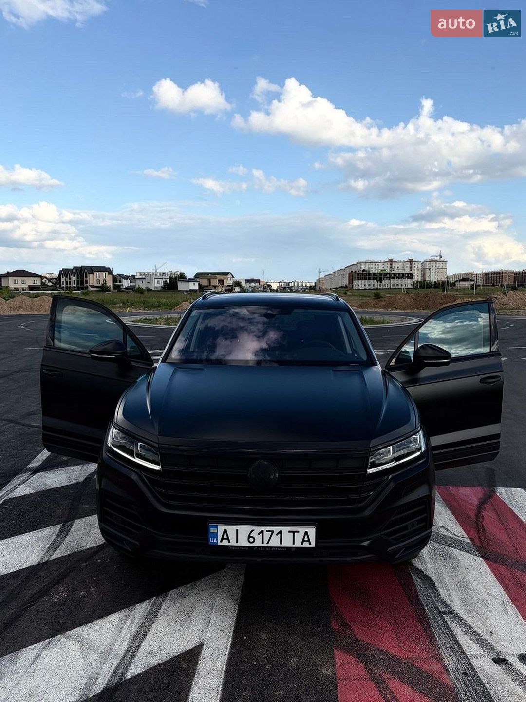Volkswagen Touareg 2024 VIN WVGZZZCR7SD001262 фото оголошення 22 з 30