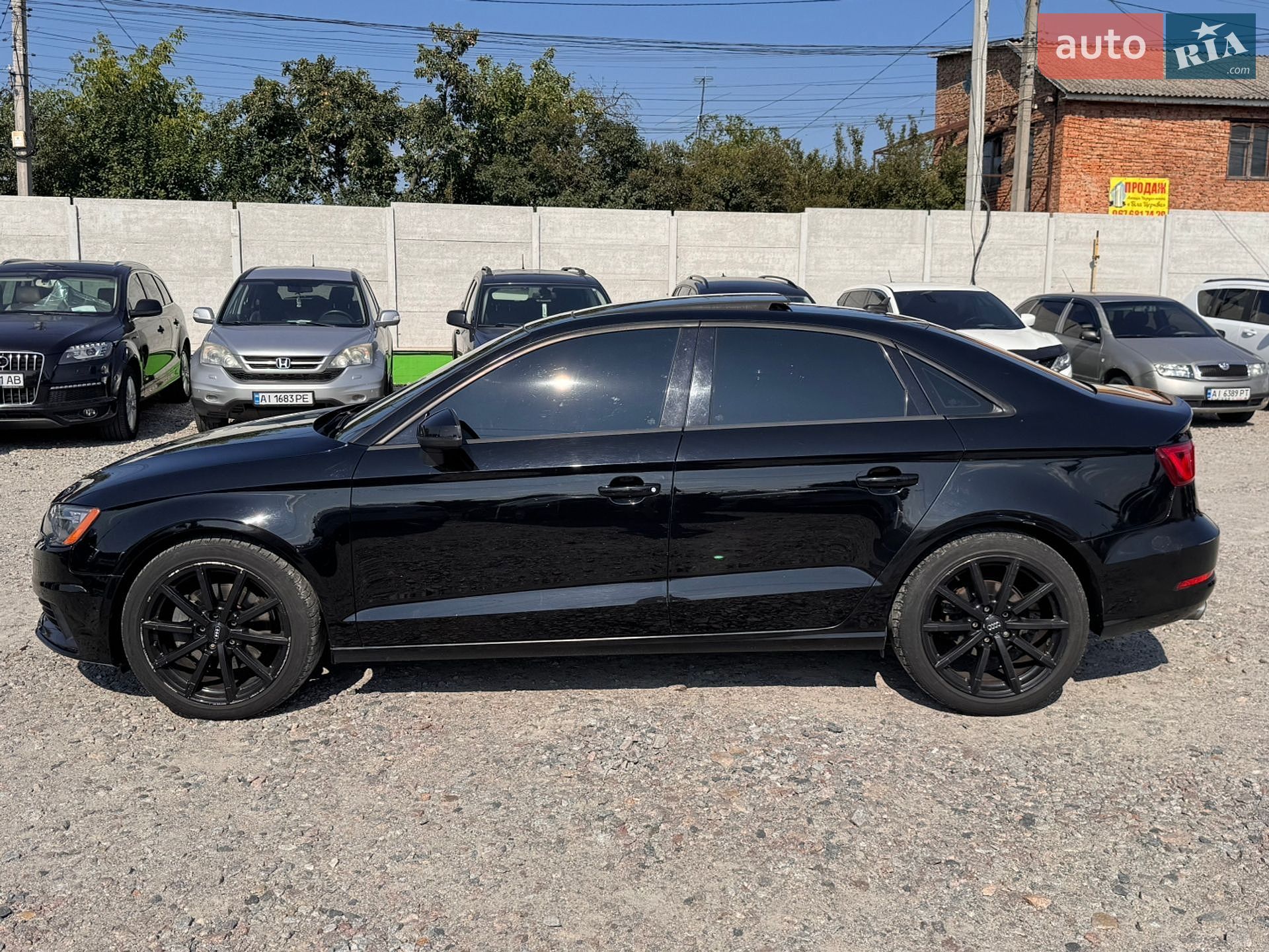 Audi A3 2015 VIN WAUA7GFF7G1008215 фото оголошення 2 з 13