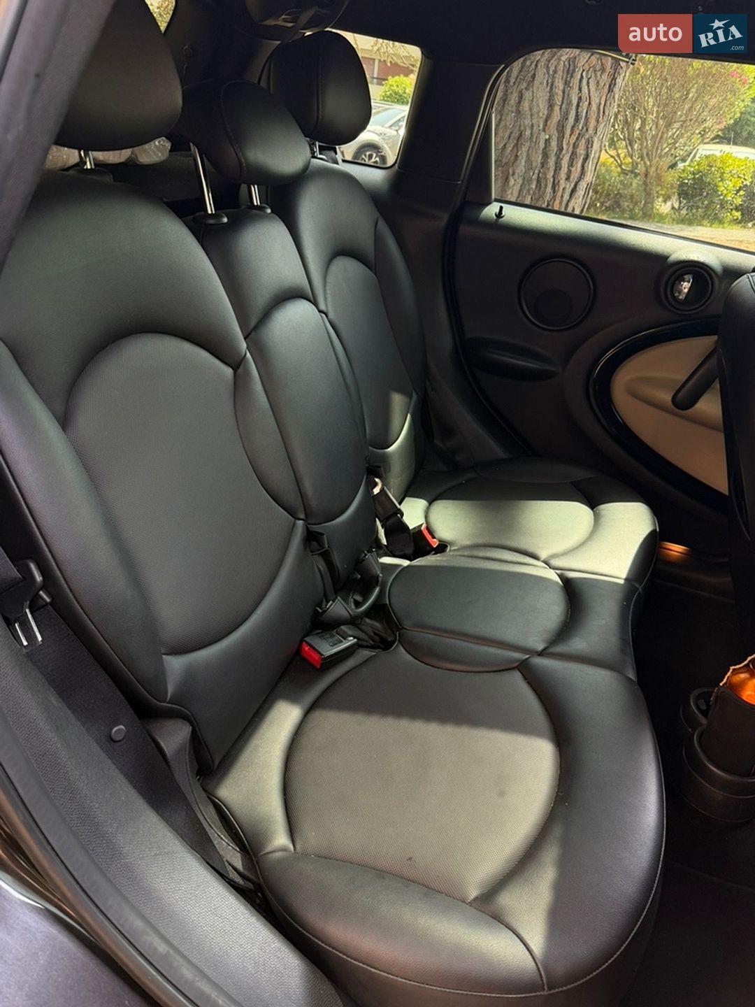 Mini Cooper 2016 VIN WMWZC3C57GWT09380 фото оголошення 9 з 22