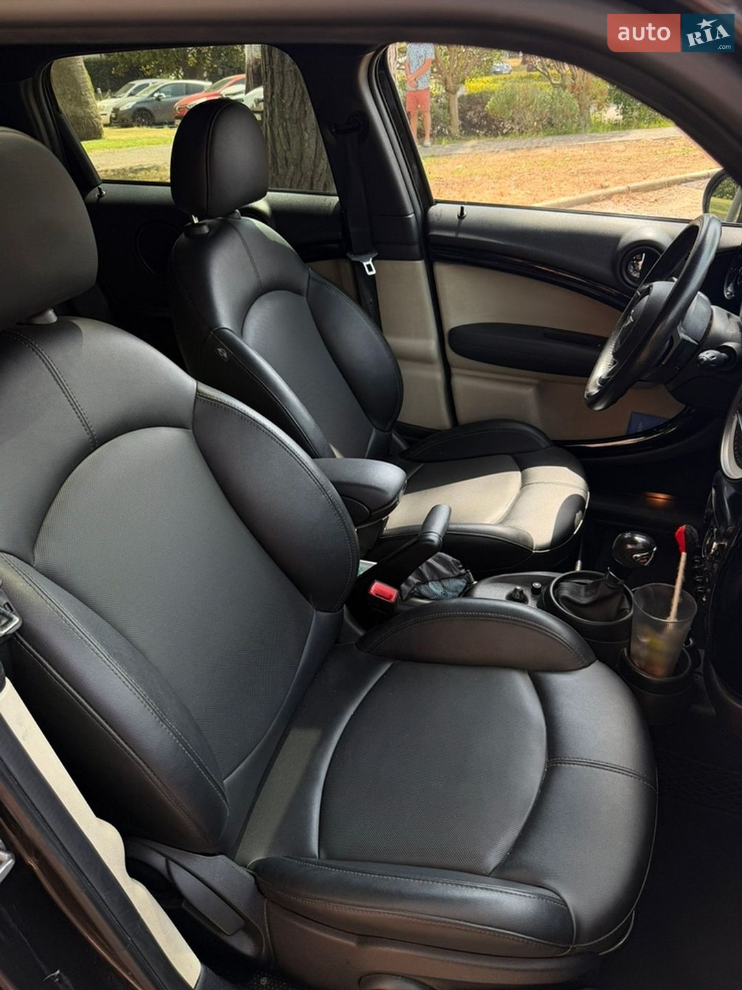 Mini Cooper 2016 VIN WMWZC3C57GWT09380 фото оголошення 15 з 22