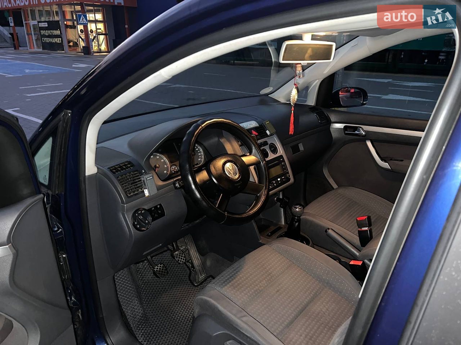 Volkswagen Touran 2005 VIN WVGZZZ1TZ5W162896 фото оголошення 5 з 10