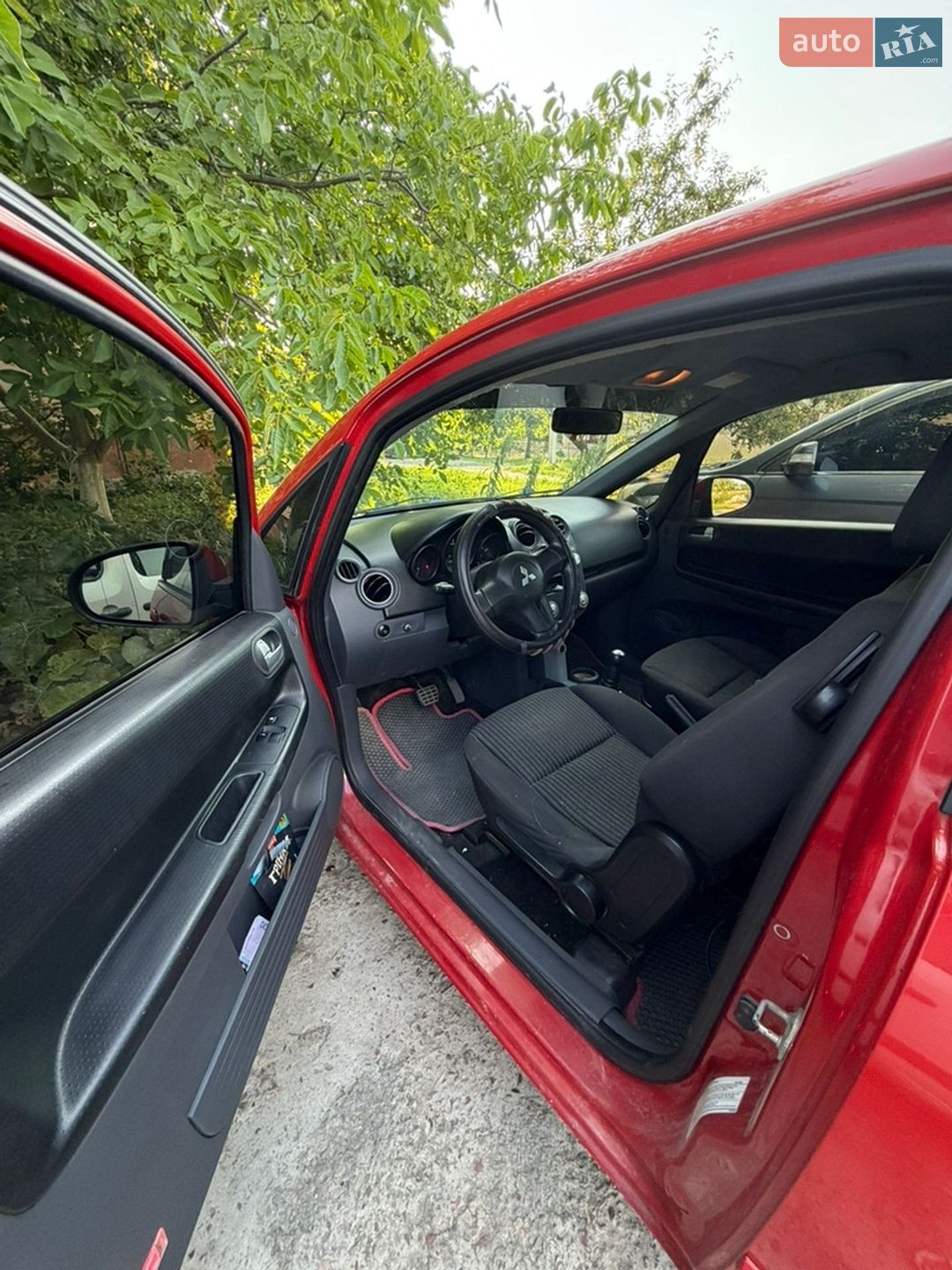 Mitsubishi Colt 2008 VIN XMCMJZ34A8F048616 фото оголошення 8 з 13