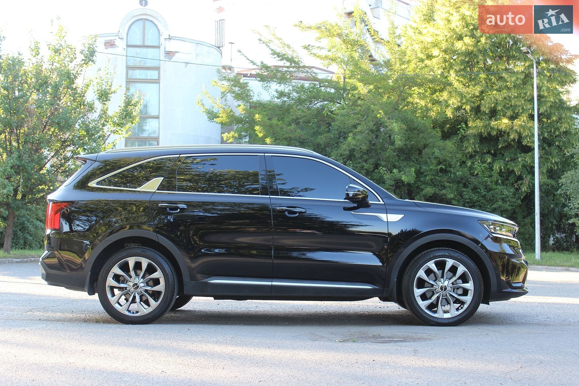 Kia Sorento 2022 VIN KNARK81BHPA198462 фото оголошення 17 з 80