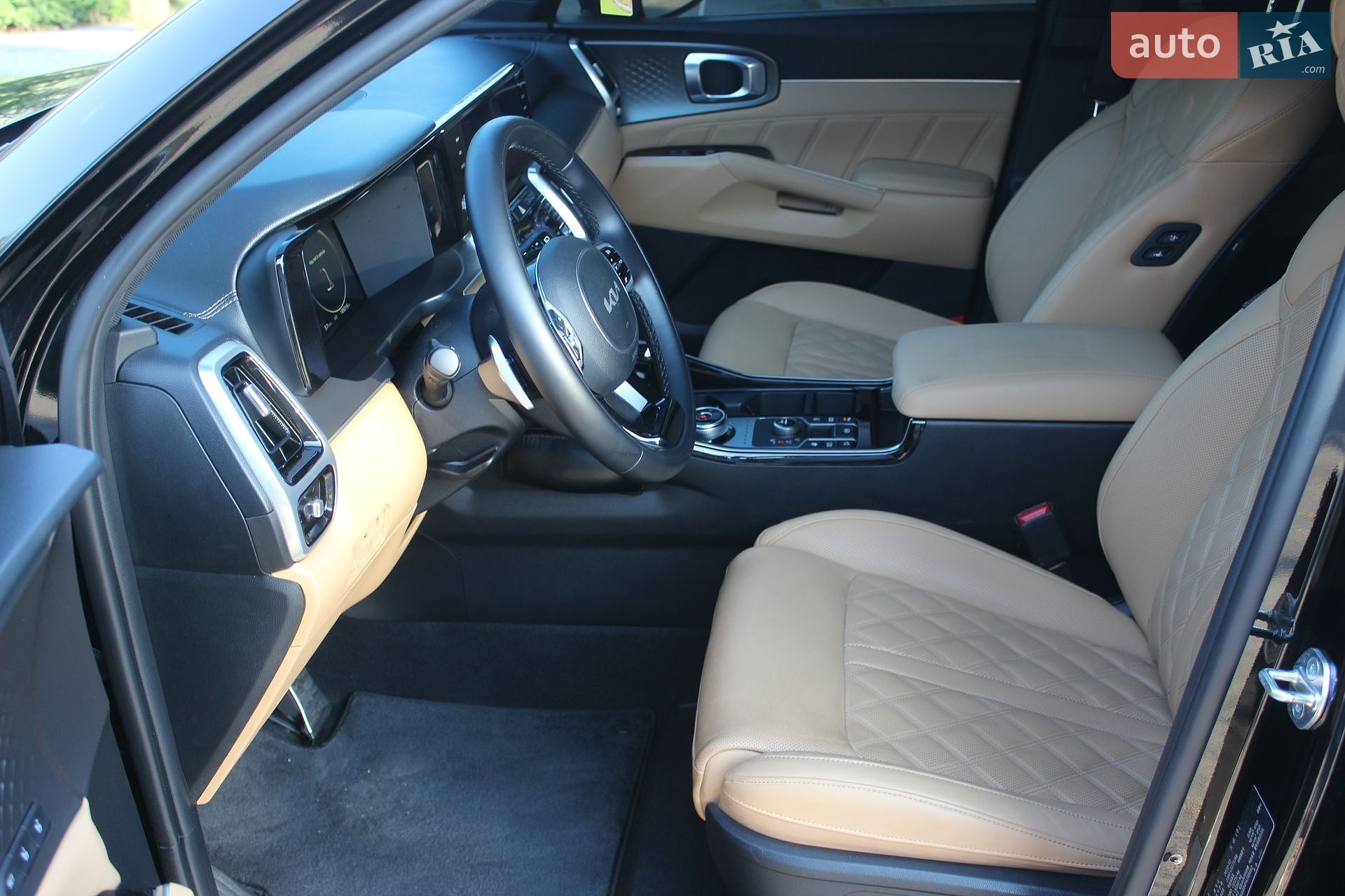Kia Sorento 2022 VIN KNARK81BHPA198462 фото оголошення 41 з 80