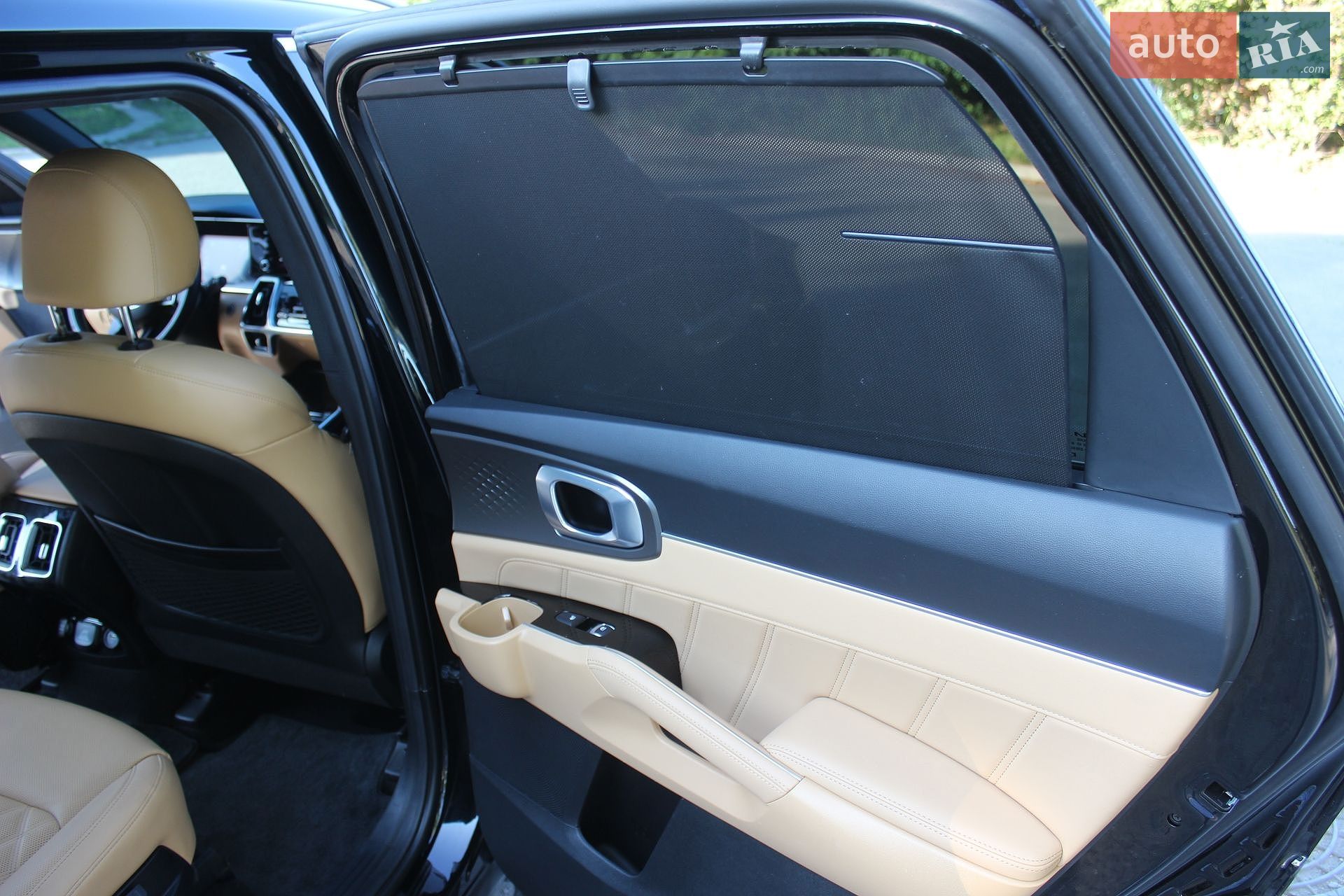 Kia Sorento 2022 VIN KNARK81BHPA198462 фото оголошення 48 з 80