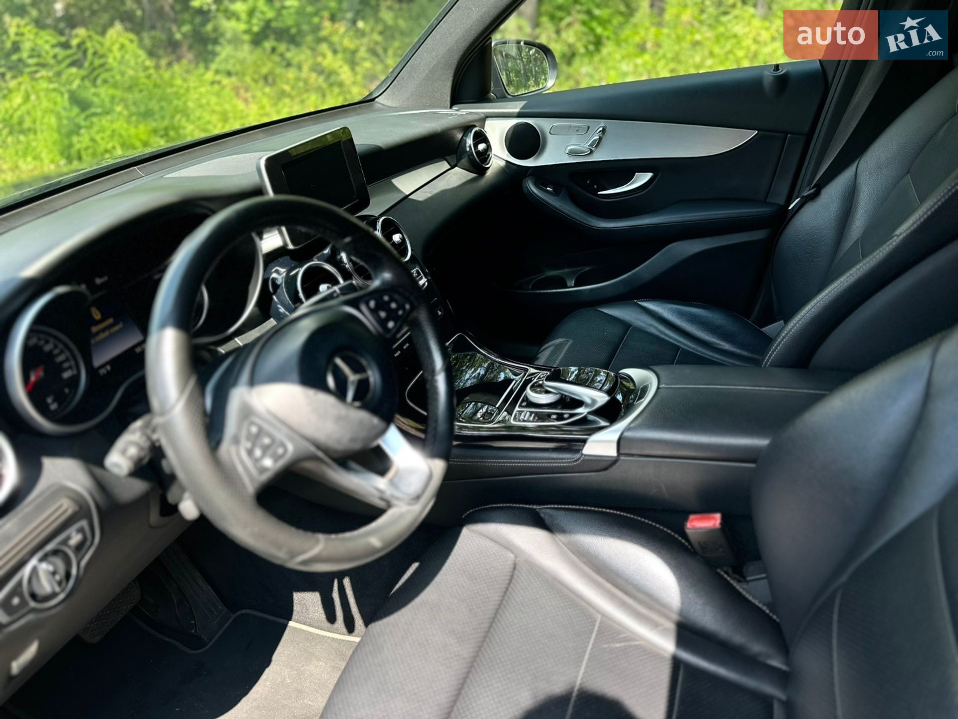 Mercedes-Benz GLC-Class 2017 VIN WDC0G4JB3HF128237 фото оголошення 5 з 20