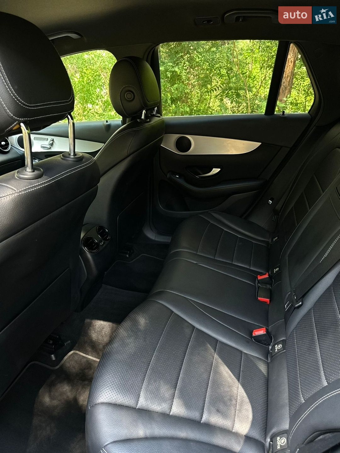 Mercedes-Benz GLC-Class 2017 VIN WDC0G4JB3HF128237 фото оголошення 8 з 20