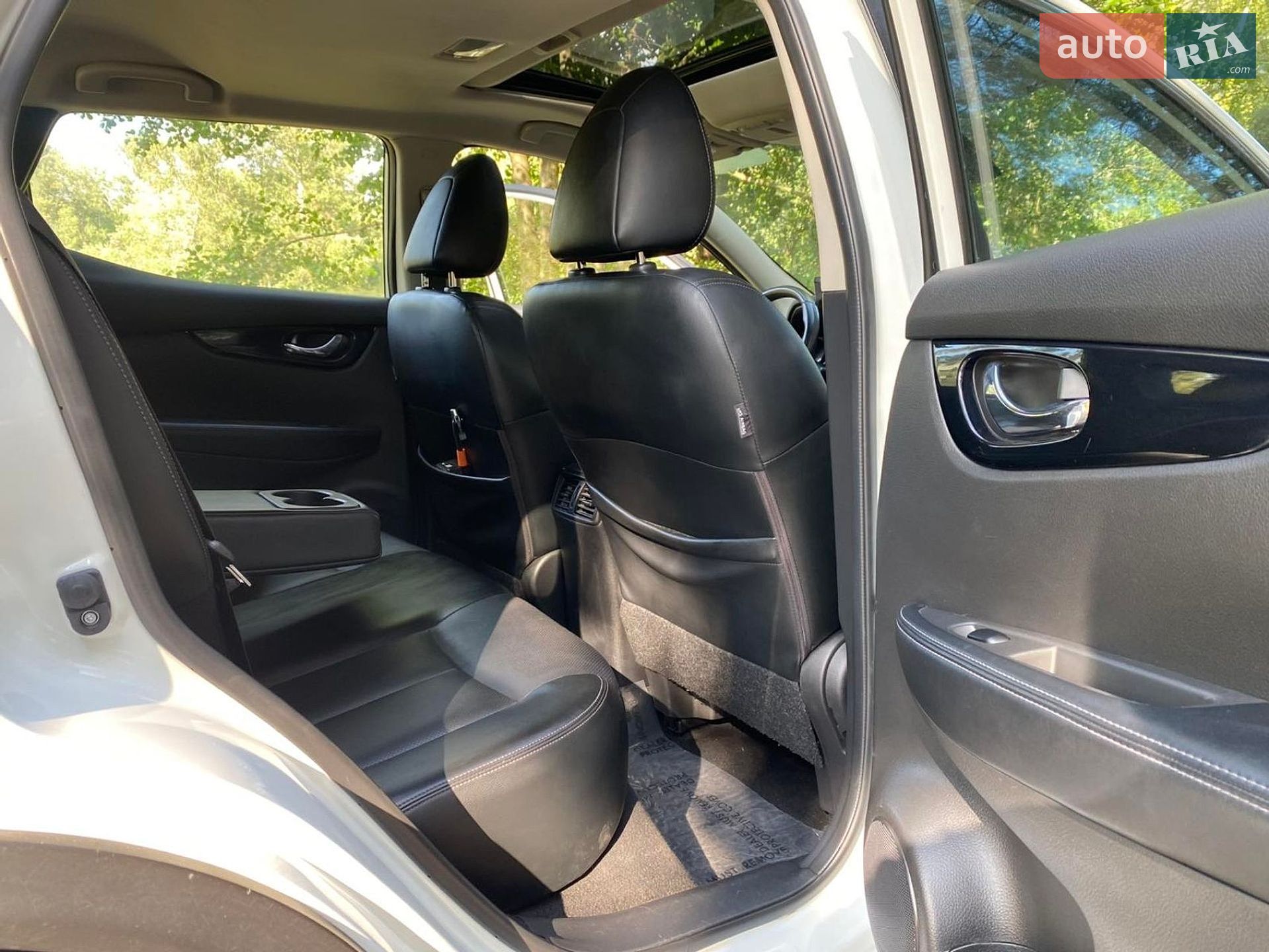 Nissan Rogue Sport 2018 VIN JN1BJ1CRXKW317700 фото оголошення 21 з 42