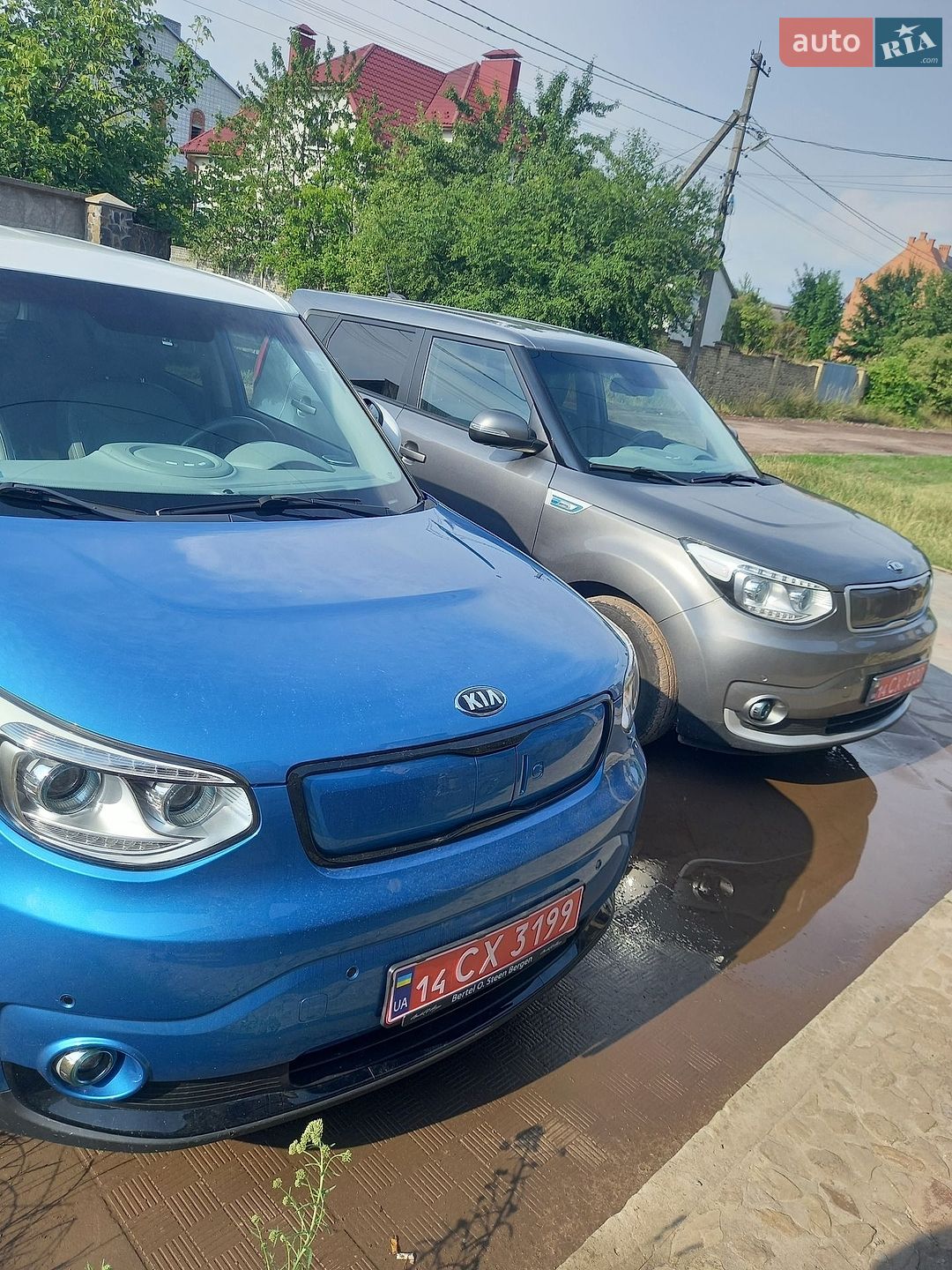 Kia Soul 2016 VIN KNAJX81EFG7018004 фото оголошення 3 з 19