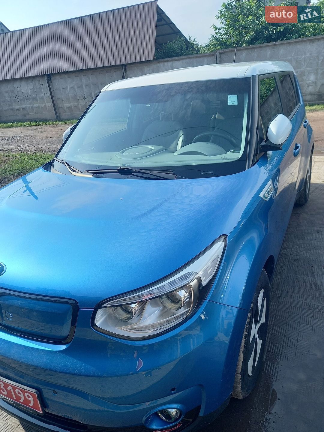 Kia Soul 2016 VIN KNAJX81EFG7018004 фото оголошення 4 з 19