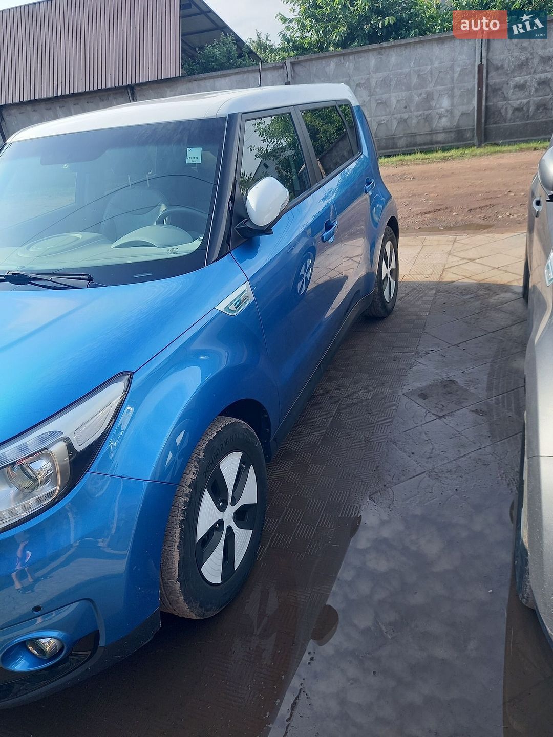 Kia Soul 2016 VIN KNAJX81EFG7018004 фото оголошення 5 з 19