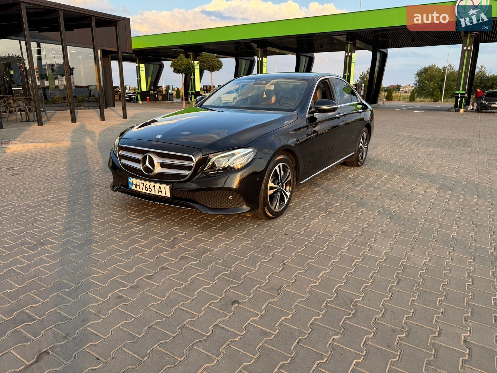 Mercedes-Benz E-Class 2016 VIN WDD2130041A002712 фото оголошення 2 з 25