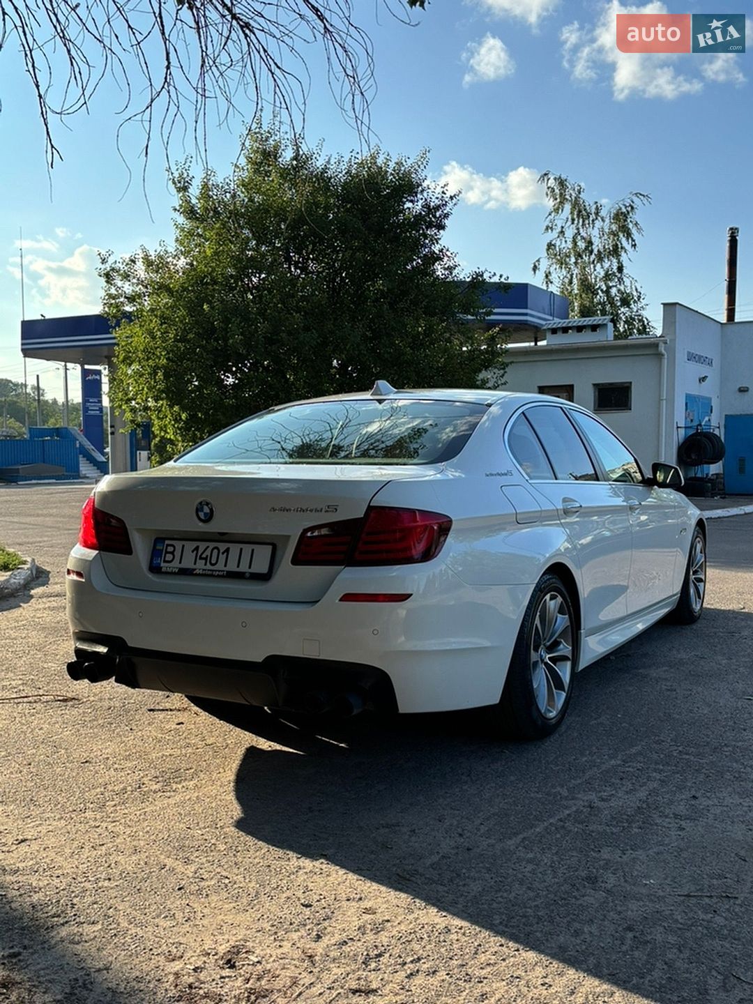 BMW 5 Series 2012 VIN WBAFZ9C54DD090535 фото оголошення 7 з 19
