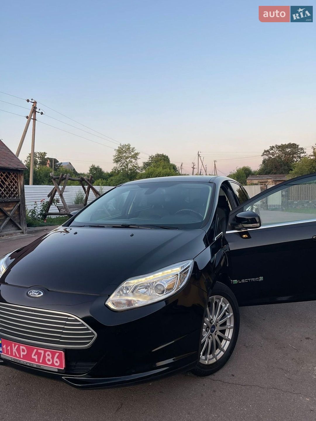 Ford Focus 2013 VIN WF0KXXGCBEDC79918 фото оголошення 6 з 35