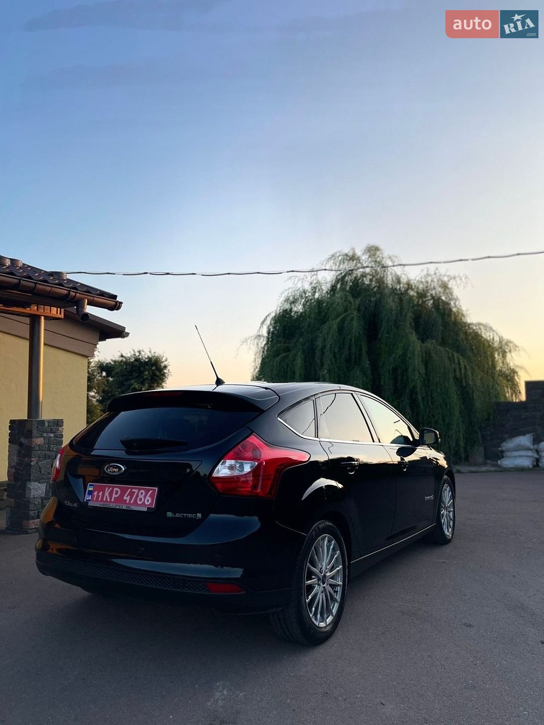 Ford Focus 2013 VIN WF0KXXGCBEDC79918 фото оголошення 12 з 35