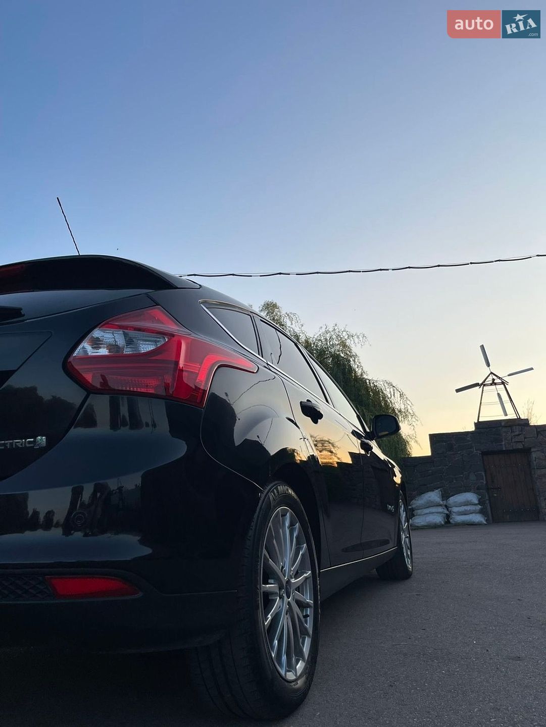 Ford Focus 2013 VIN WF0KXXGCBEDC79918 фото оголошення 13 з 35