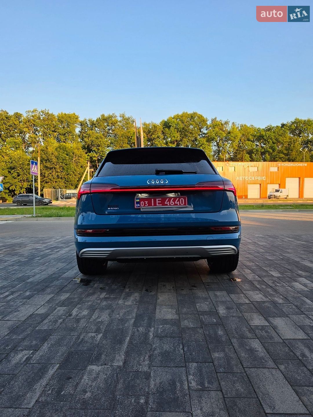 Audi e-tron 2019 VIN WA1VABGE4KB012072 фото оголошення 26 з 36