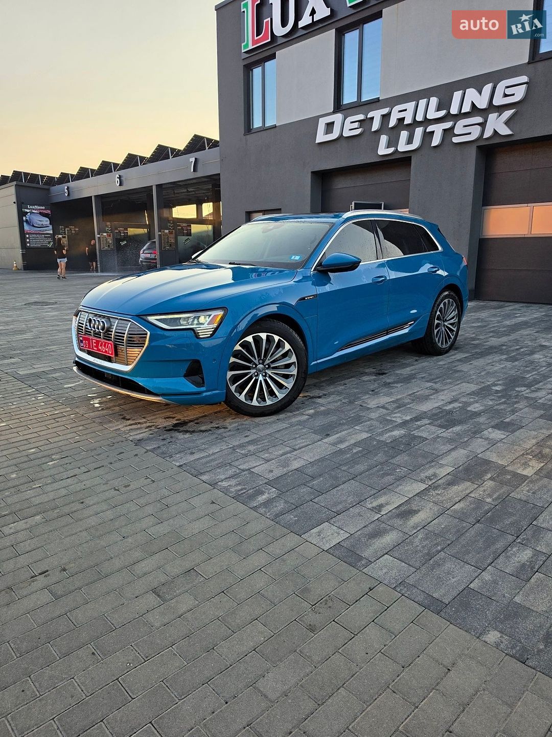 Audi e-tron 2019 VIN WA1VABGE4KB012072 фото оголошення 35 з 36
