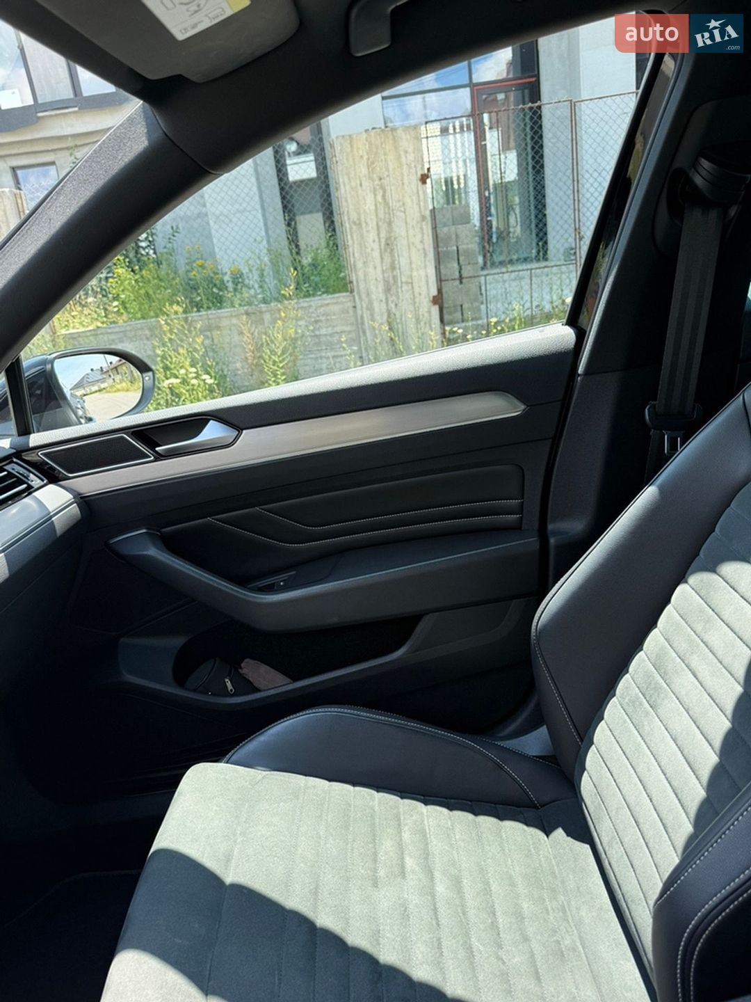 Volkswagen Passat 2021 VIN WVWZZZ3CZME132143 фото оголошення 9 з 15